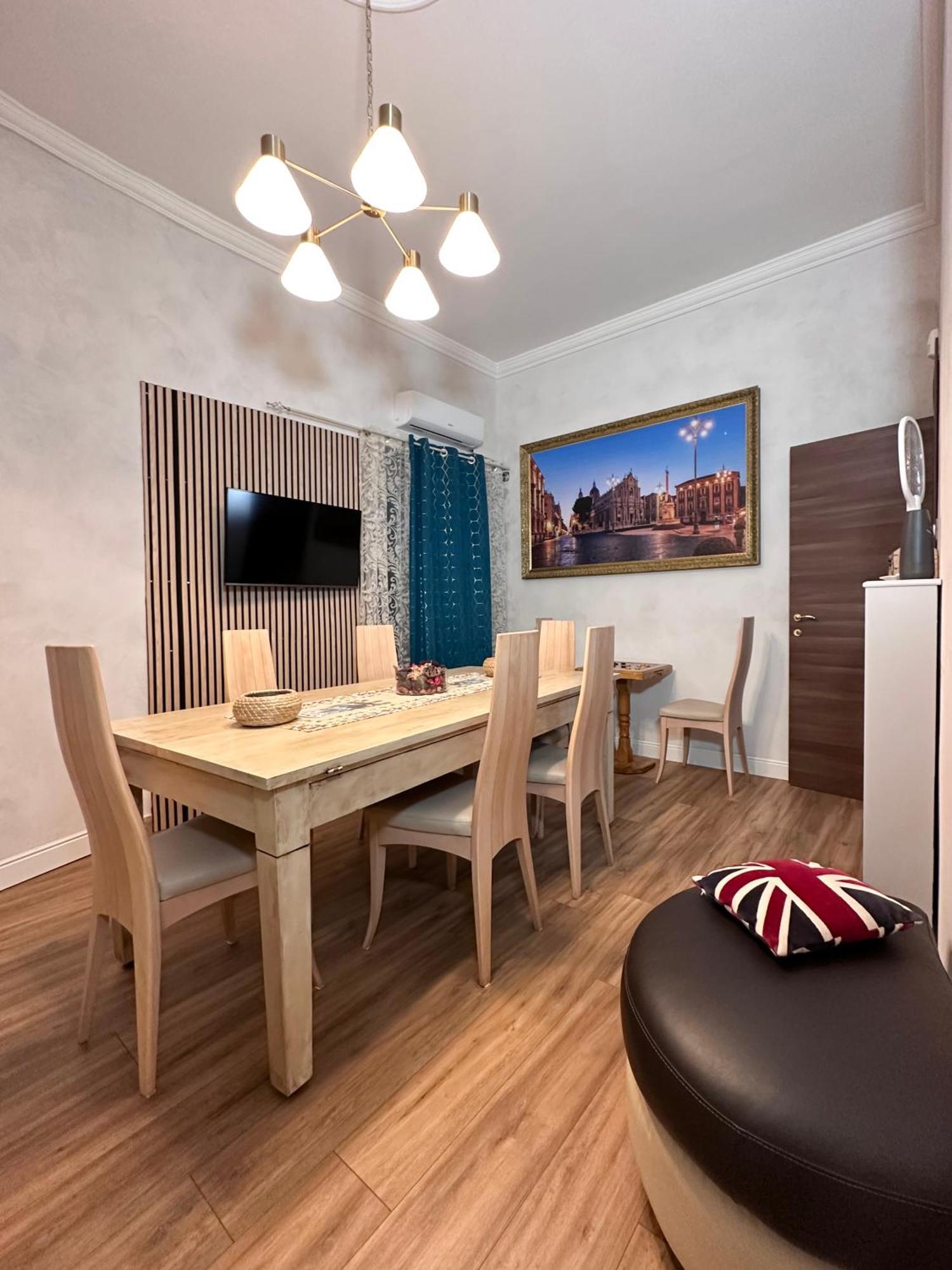 Al Borgo Apartment Катанія Екстер'єр фото